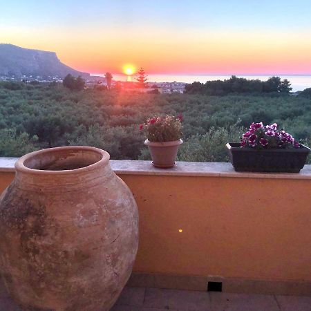 Casale Belvedere Vista Mare Valderice Exterior photo